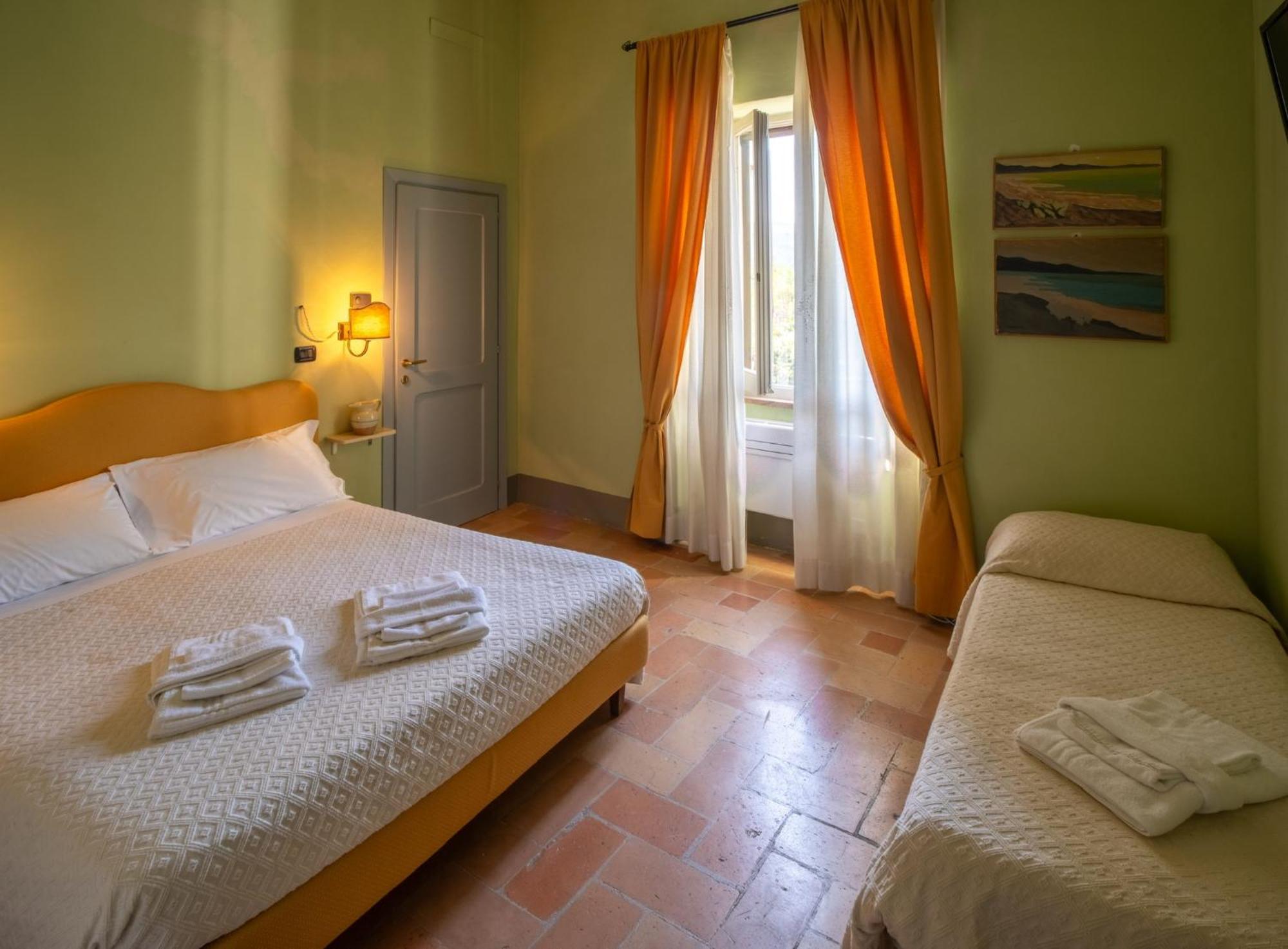 B&B Porta Perugina Bevagna Exterior foto