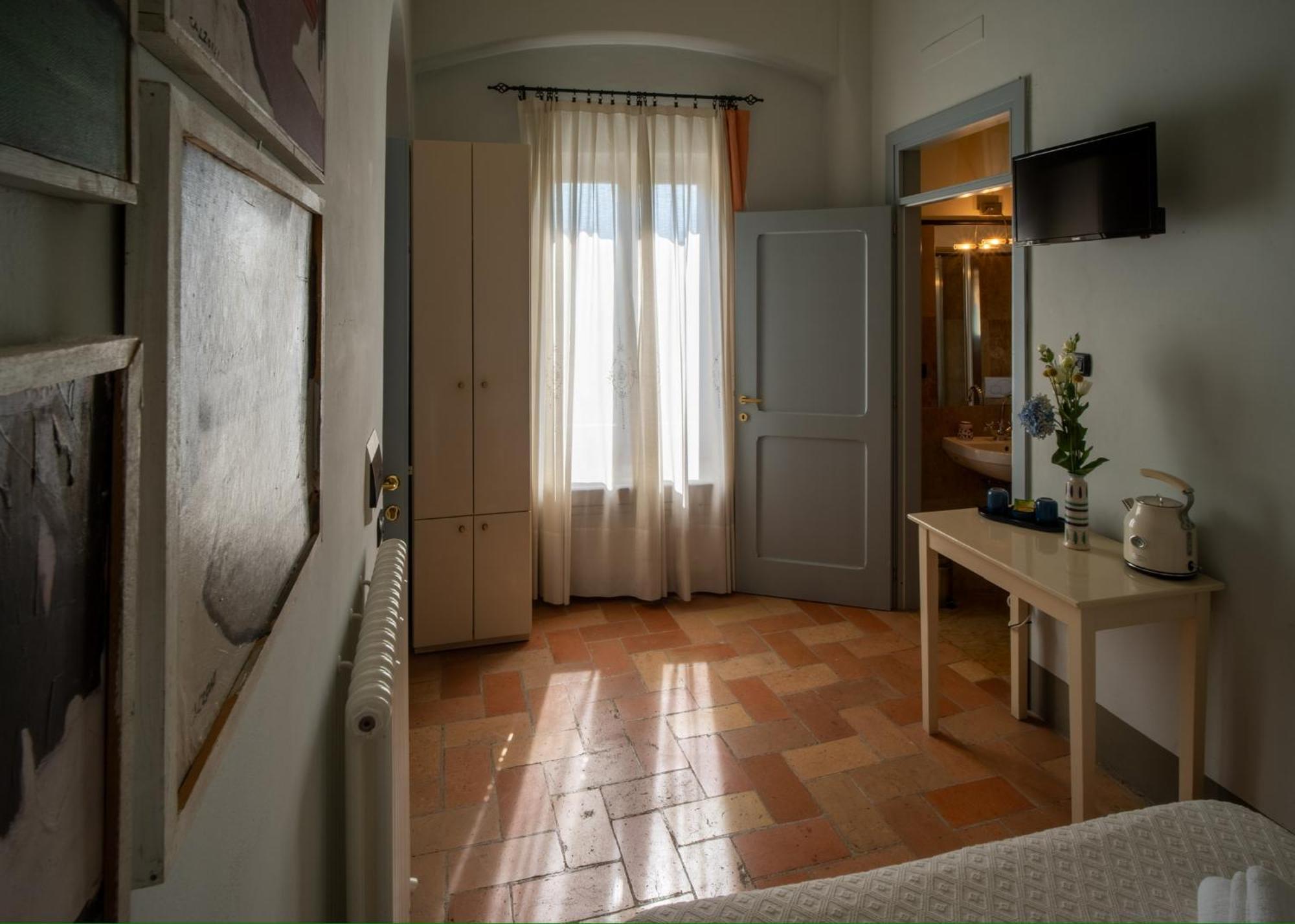 B&B Porta Perugina Bevagna Exterior foto